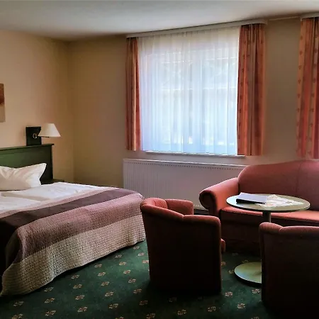 Upstalsboom 3* Трассенхайде