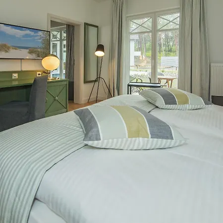 Upstalsboom 3* Трассенхайде